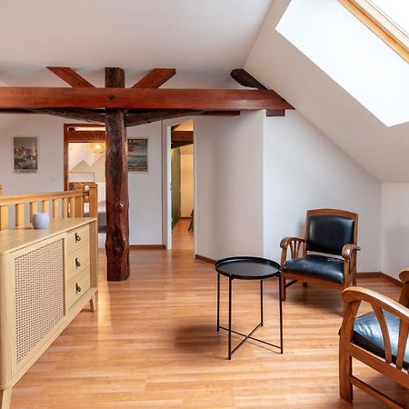 Le Saint Jean Apartment Crémieu Екстериор снимка
