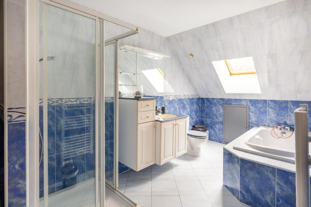 Le Saint Jean Apartment Crémieu Екстериор снимка